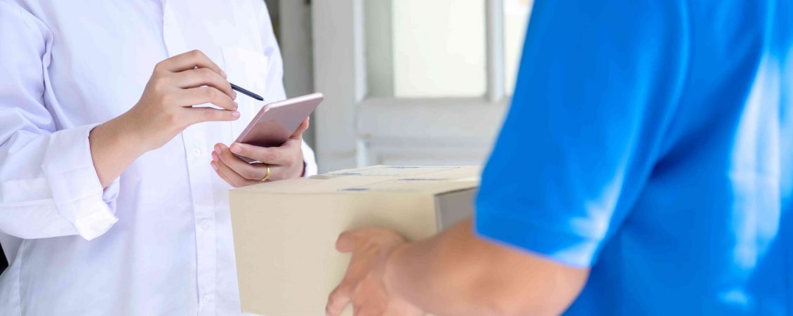 delivery-mail-people-and-shipping-concept (2)